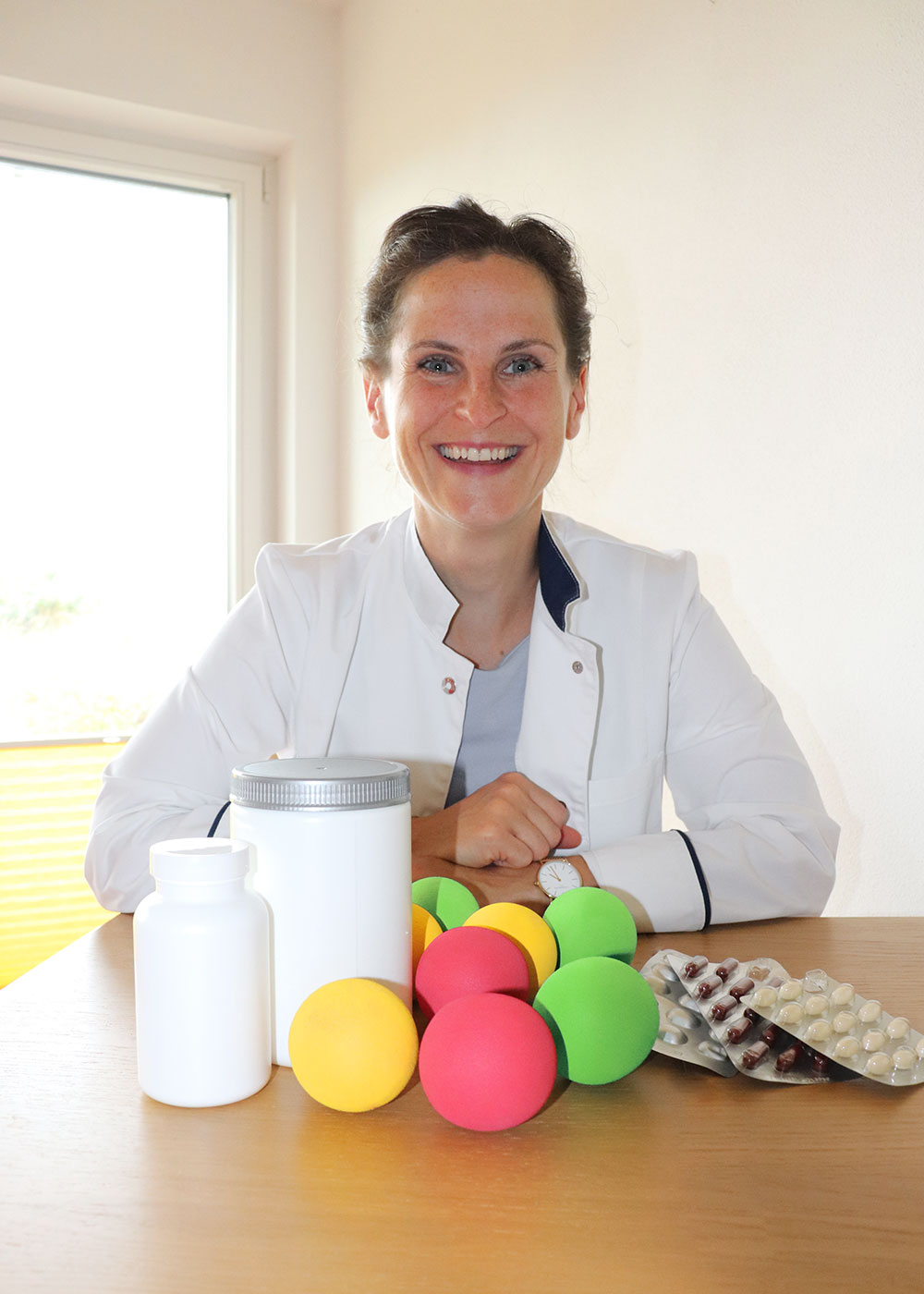 Dr-Babett-Frommann_About